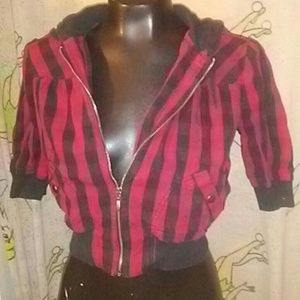 Half Sleeve Red and Black Striped Crop Top Jacket